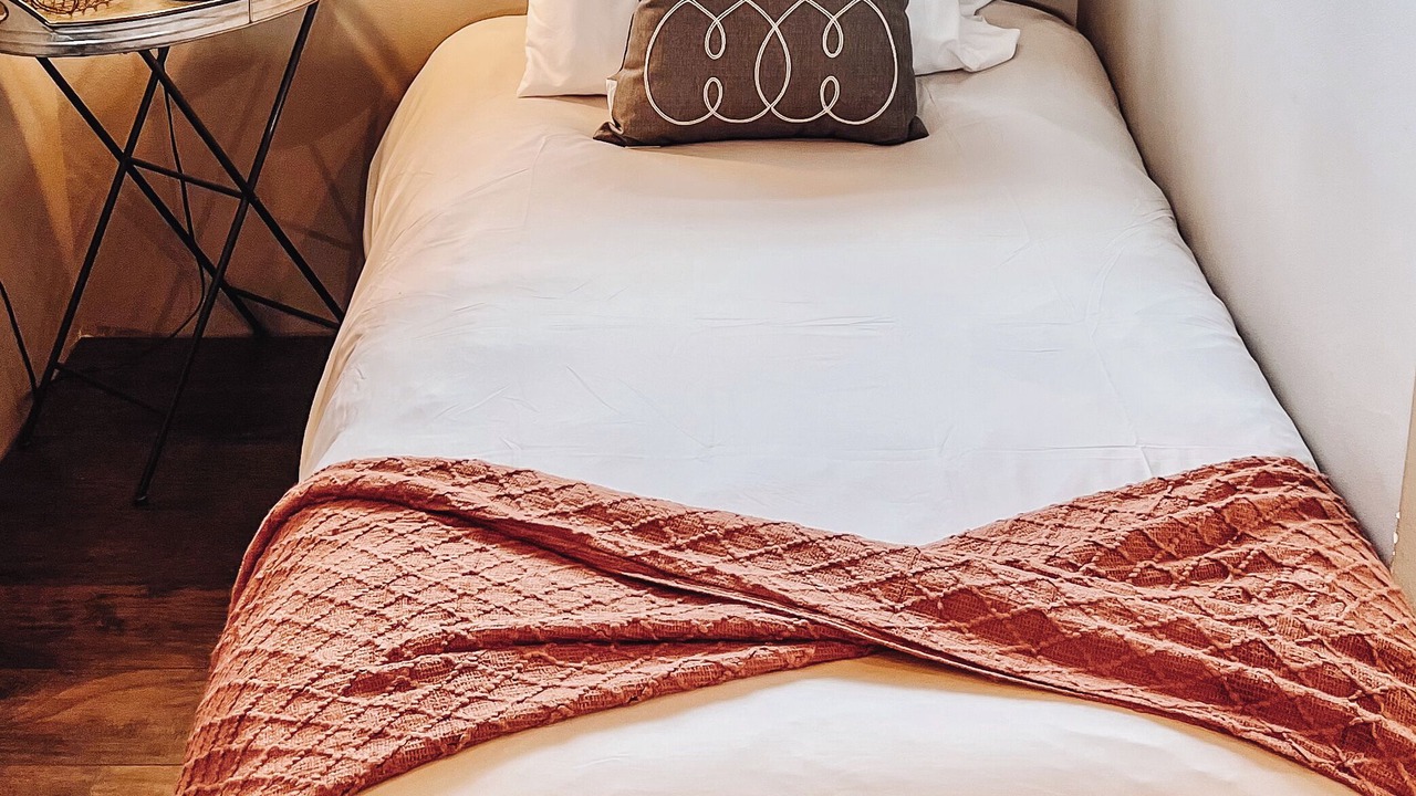 Photo of Bedroom in Colbert