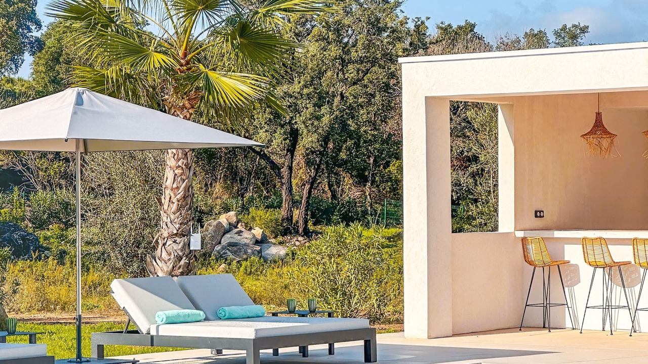 Photo of Outdoor in Cirendinu