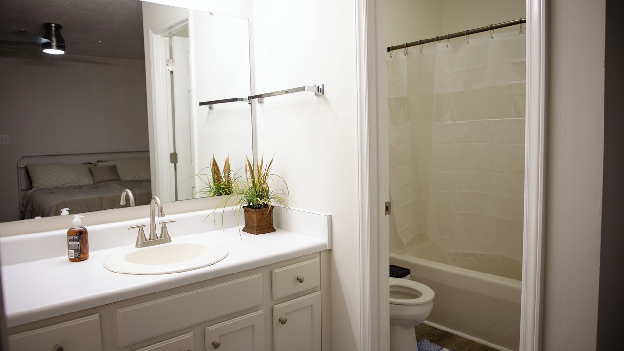 Photo of Bathroom in Black River