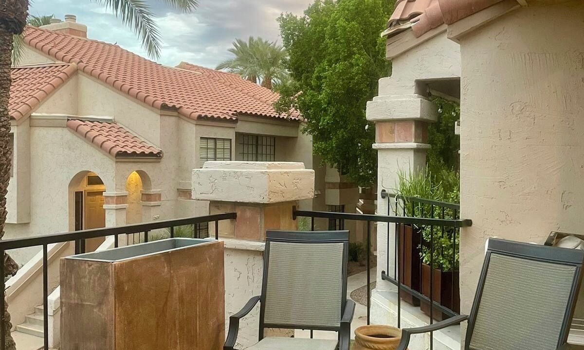 Photo of Patio Balcony in Mission Monterey