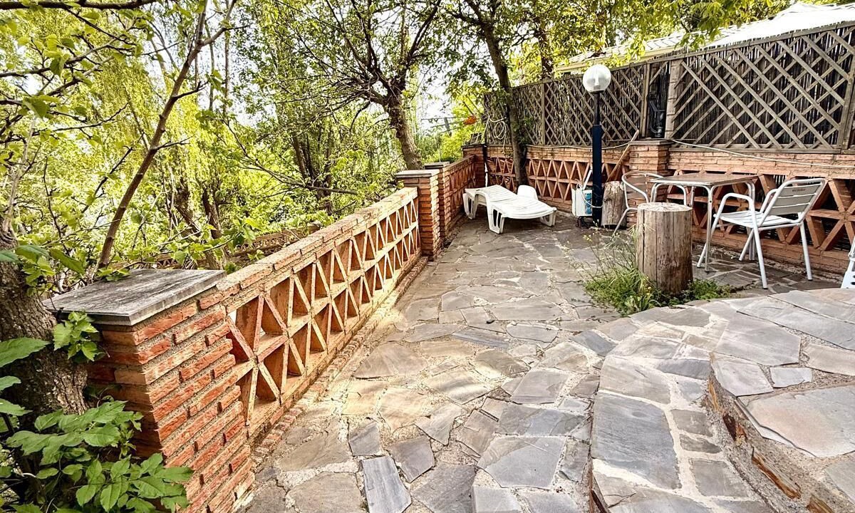 Photo of Patio Balcony in Pitres