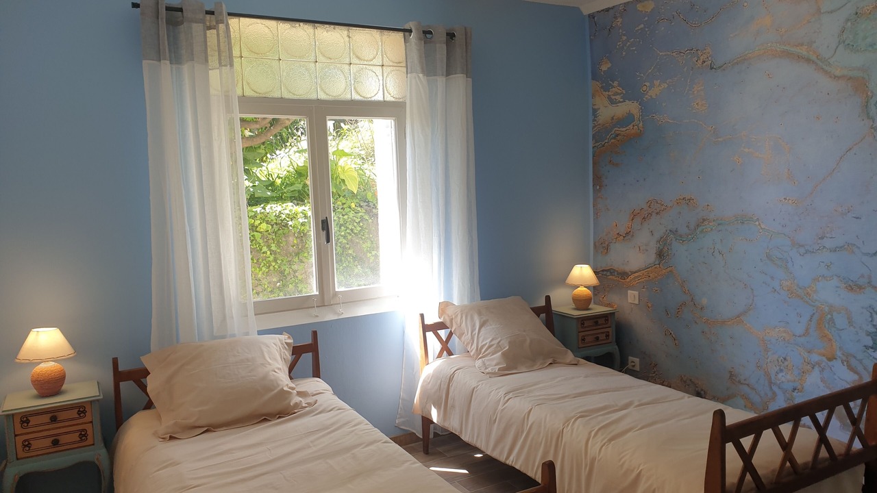 Photo of Bedroom in Valle-de-Campoloro