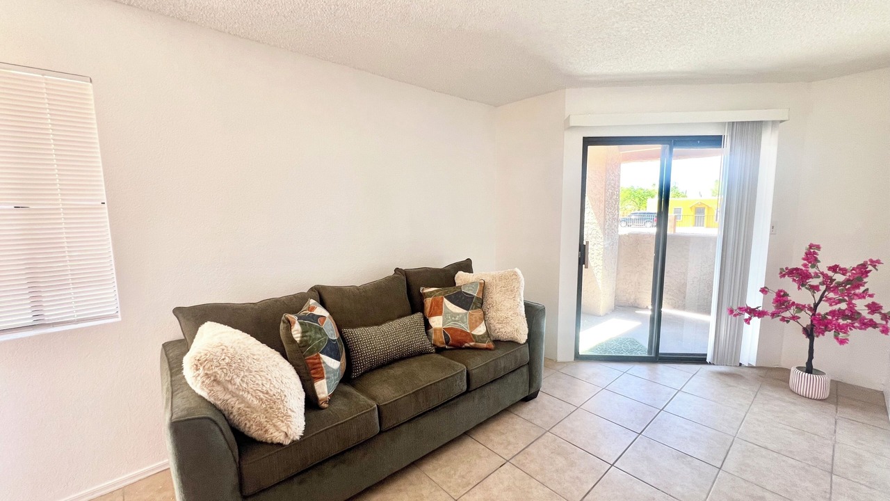 Photo of Livingroom in Hedrick Acres