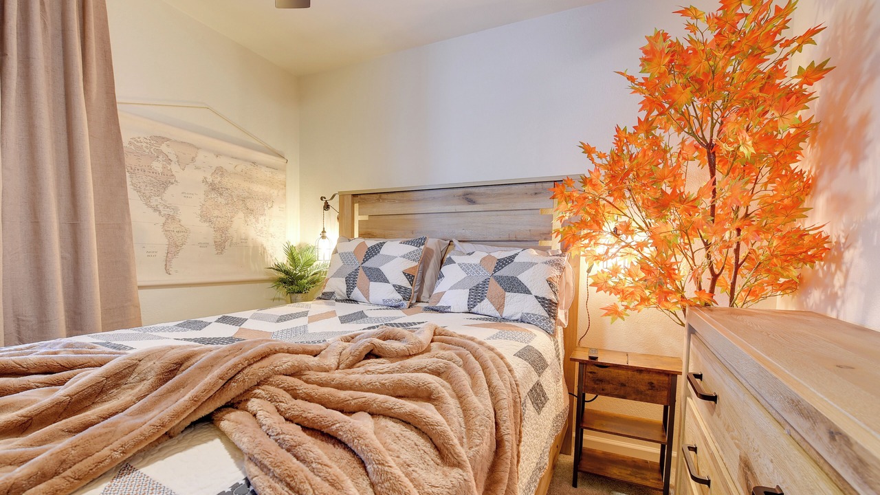 Photo of Bedroom in Metropolitan