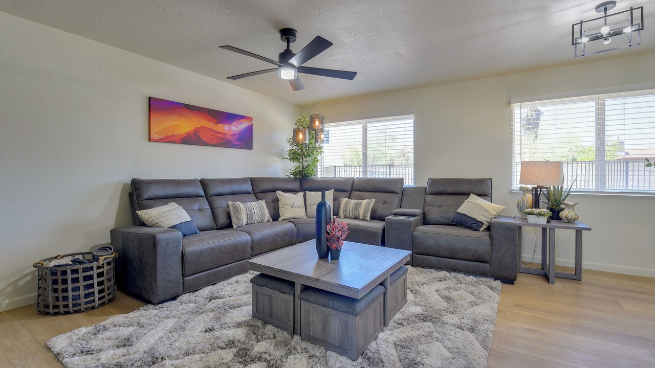 Photo of Livingroom in Metropolitan