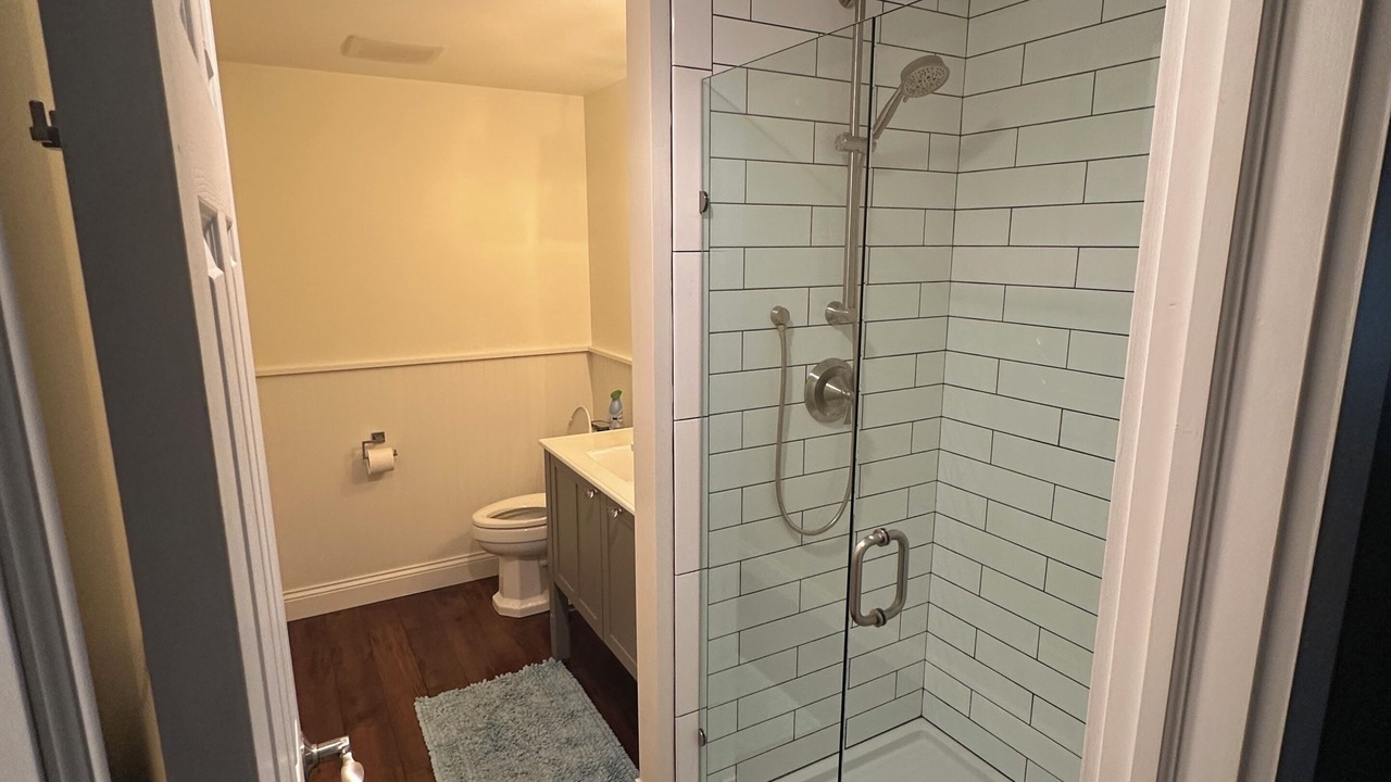 Photo of Bathroom in Latonia