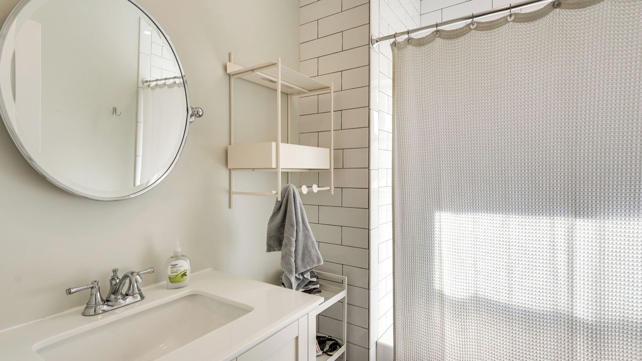 Photo of Bathroom in Coronado