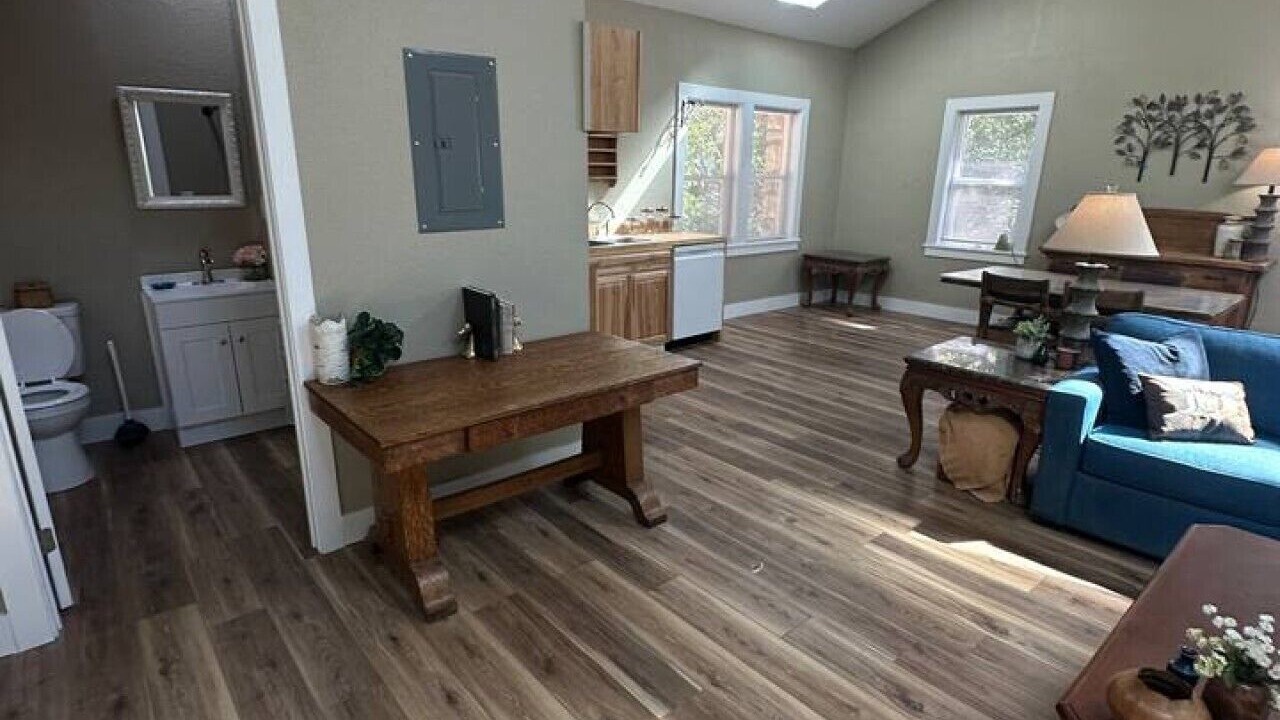 Photo of Livingroom in Globe