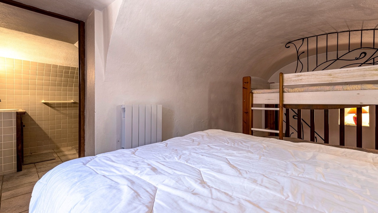 Photo of Bedroom in Palasca