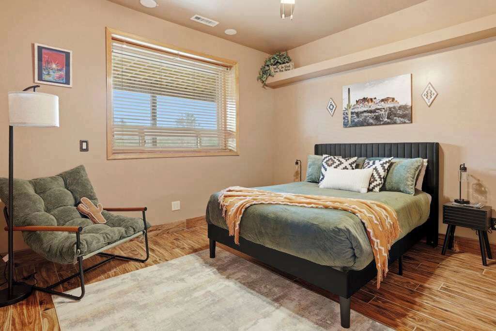 Photo of Bedroom in Williamson