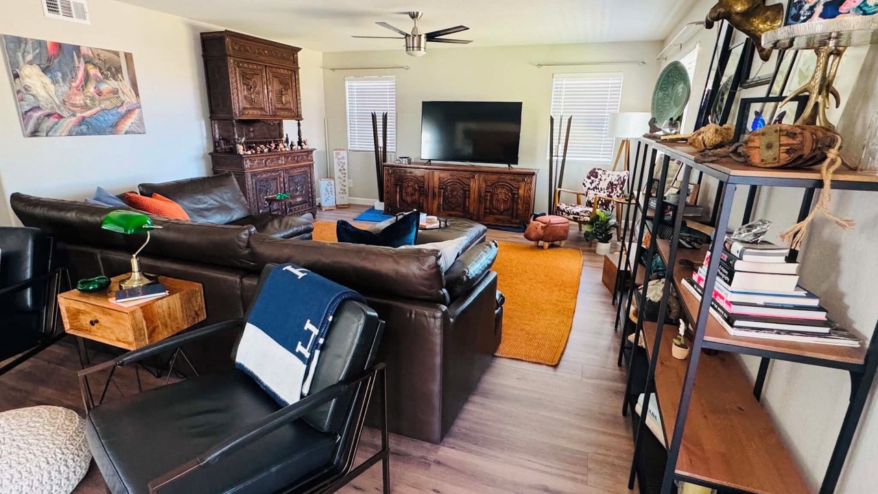 Photo of Livingroom in Corona de Tucson