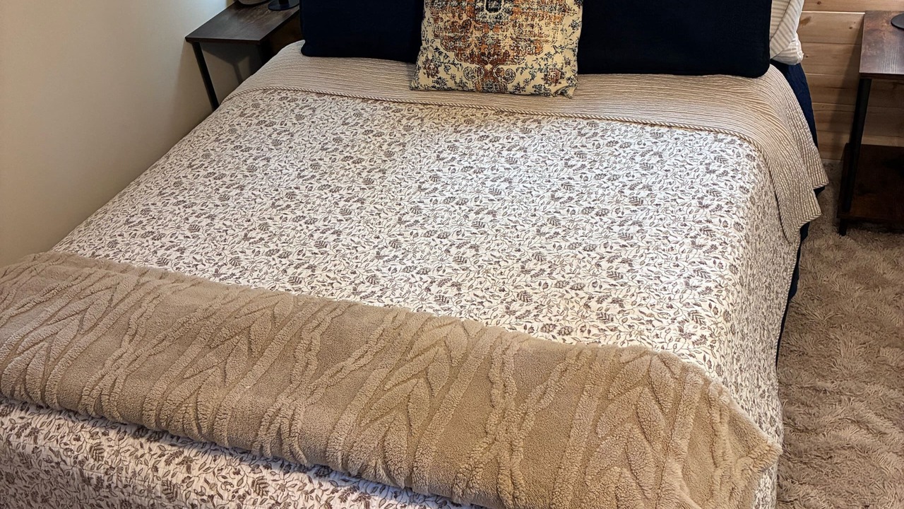 Photo of Bedroom in Clark Fork