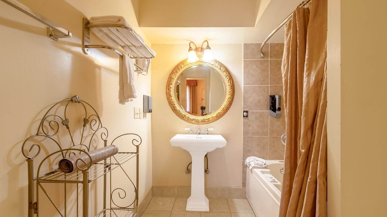 Photo of Bathroom in Yuma Townsite
