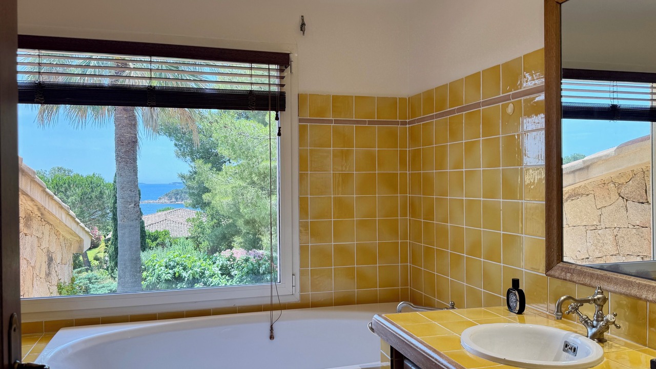 Photo of Bathroom in Sainte-Lucie-de-Porto-Vecchio