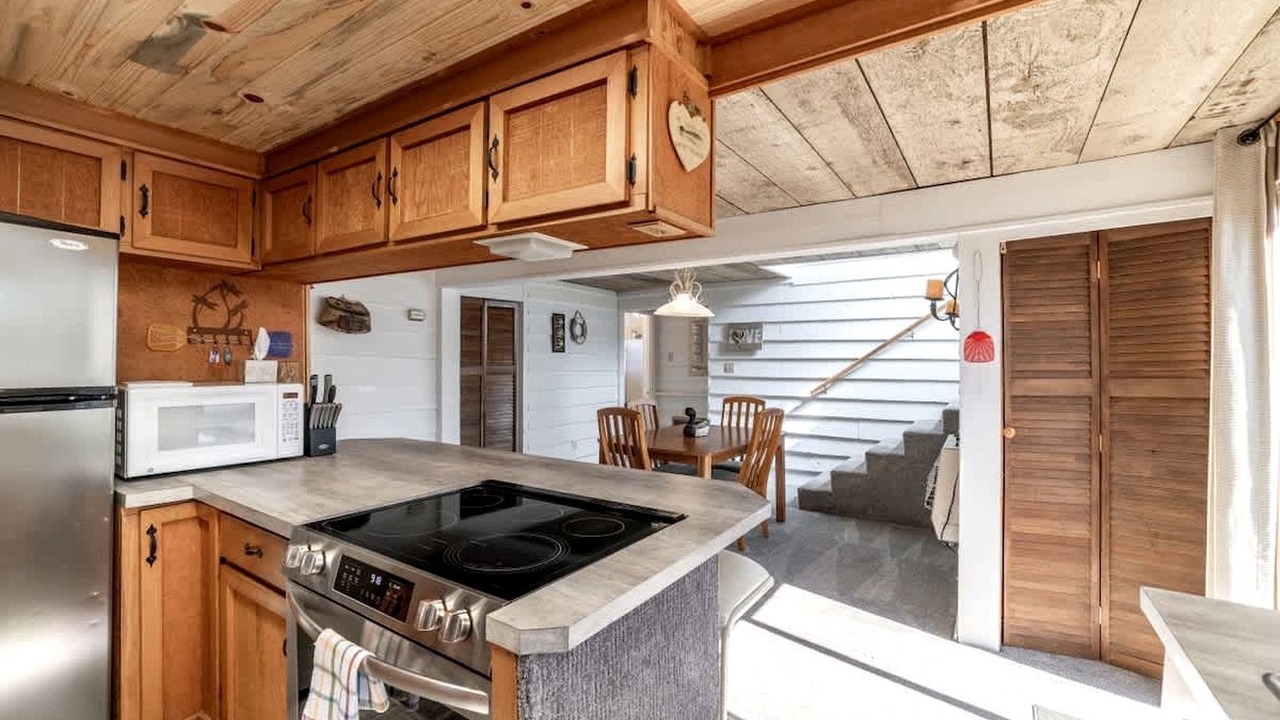 Photo of Kitchen in Bayview
