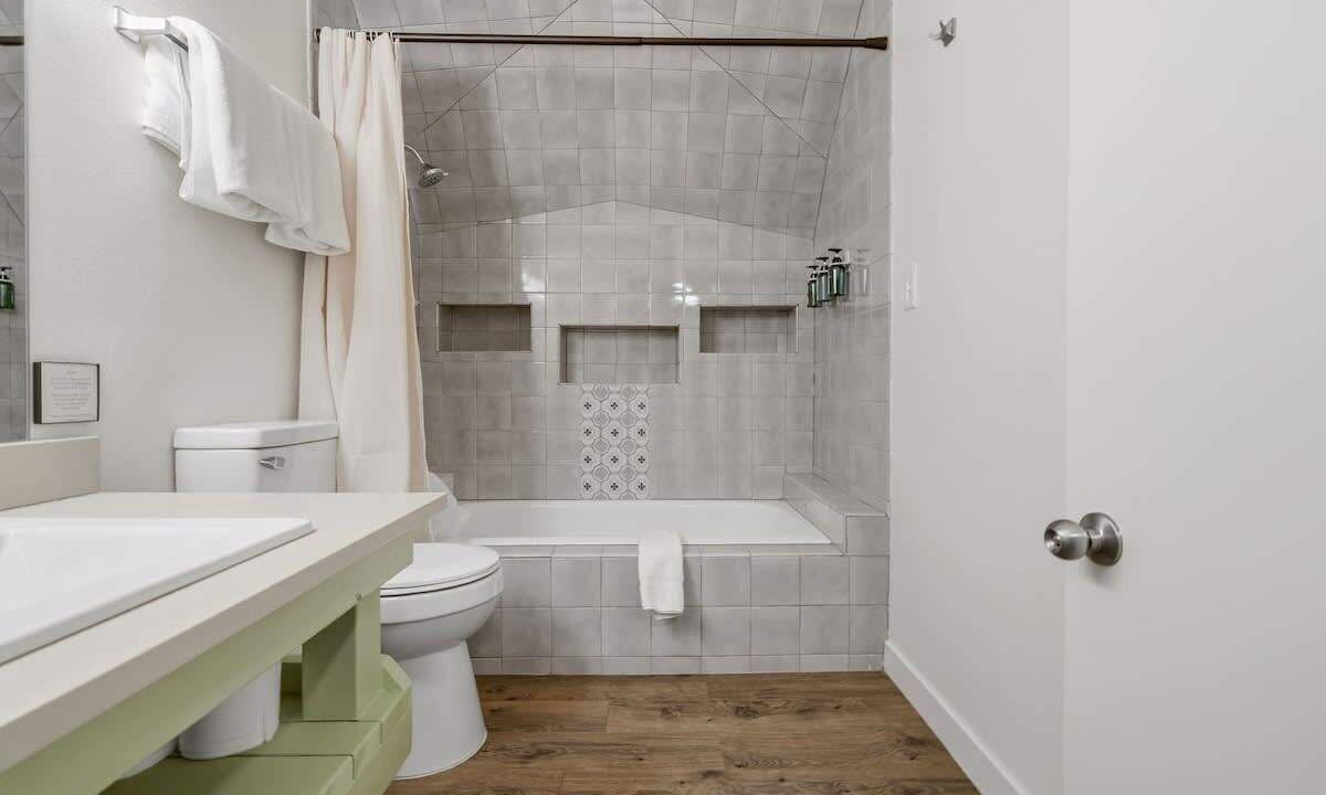 Photo of Bathroom in Tanque Verde
