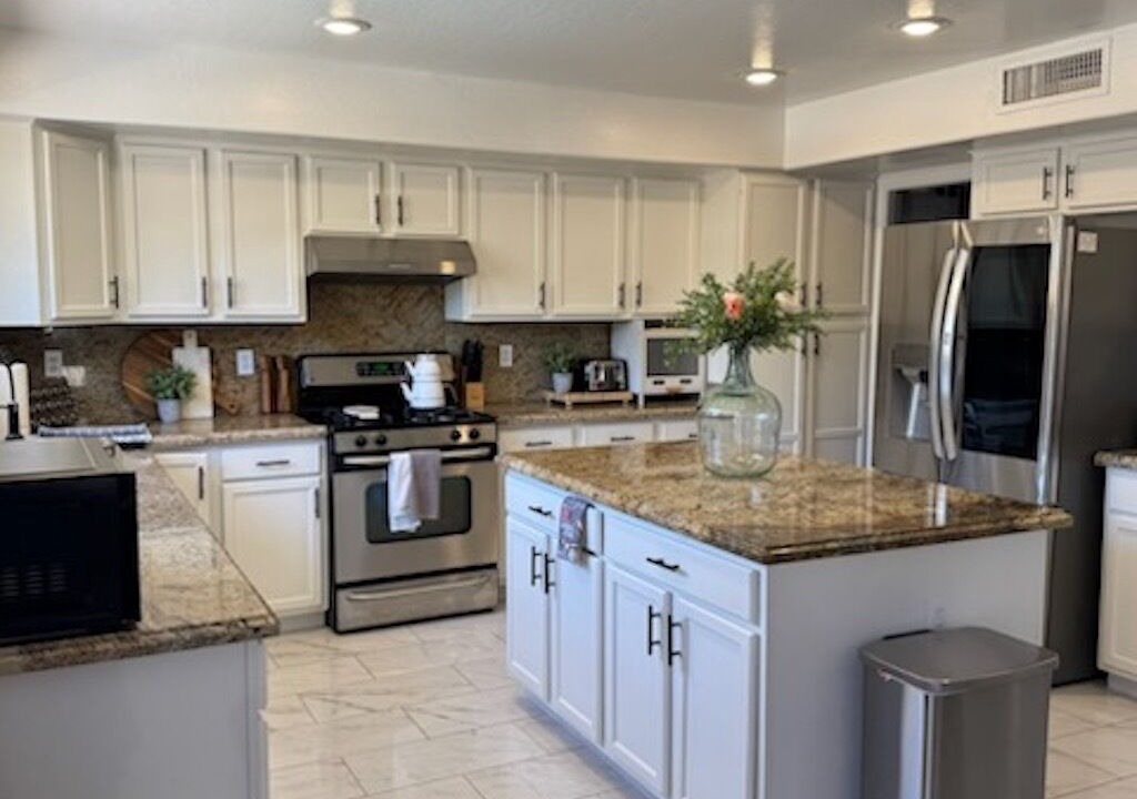 Photo of Kitchen in Canyon Trails