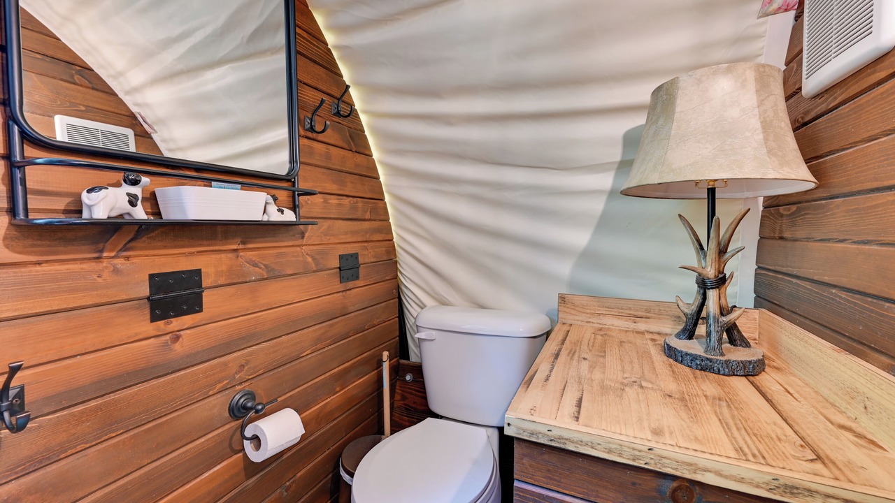 Photo of Bathroom in Lindseyville
