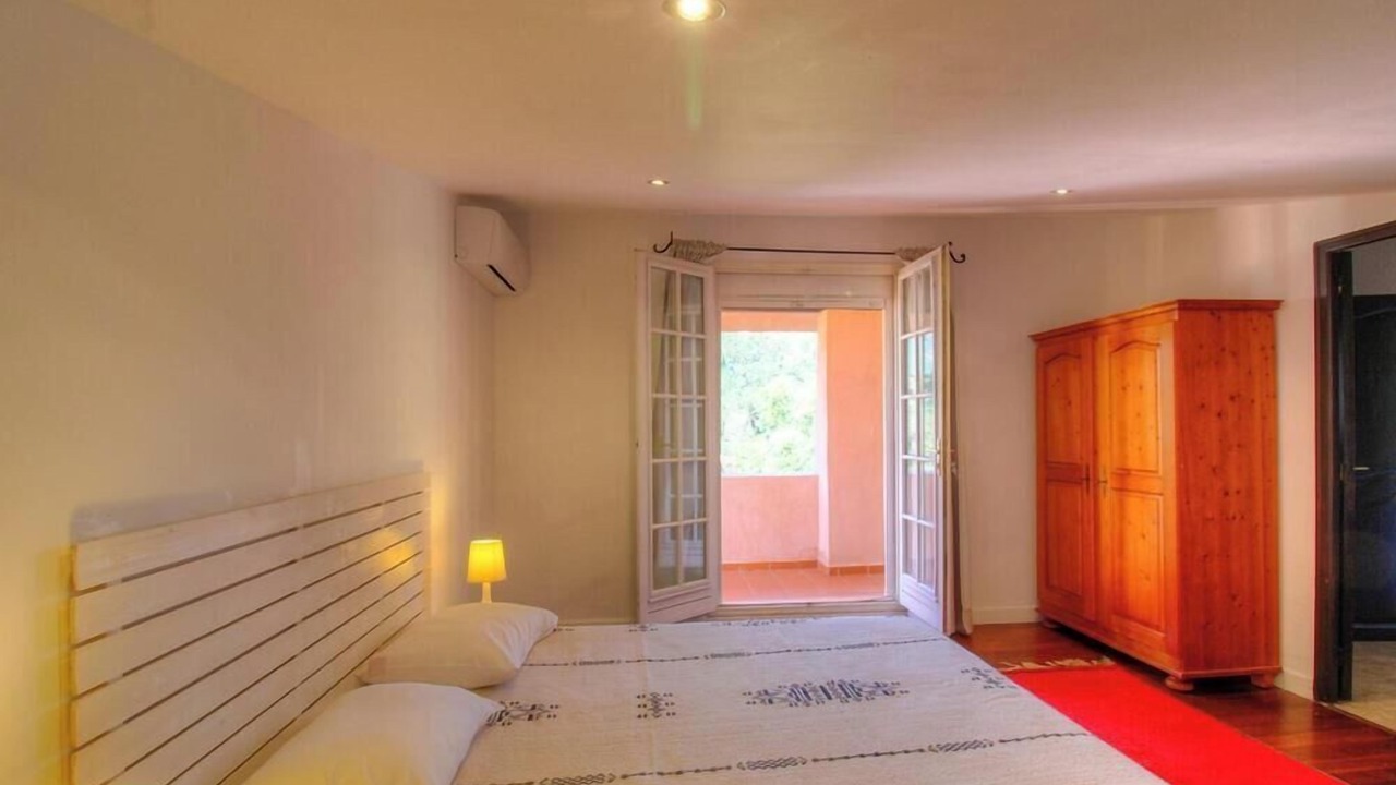 Photo of Bedroom in San-Gavino-di-Carbini