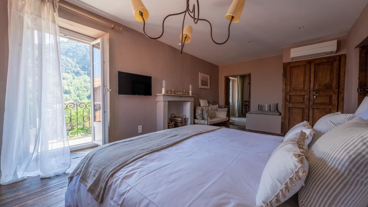Photo of Bedroom in Santo-Pietro-di-Tenda