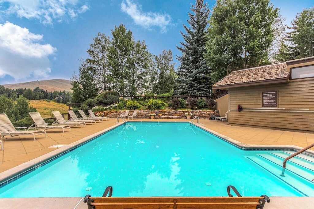 Photo of Outdoor in Elkhorn Village