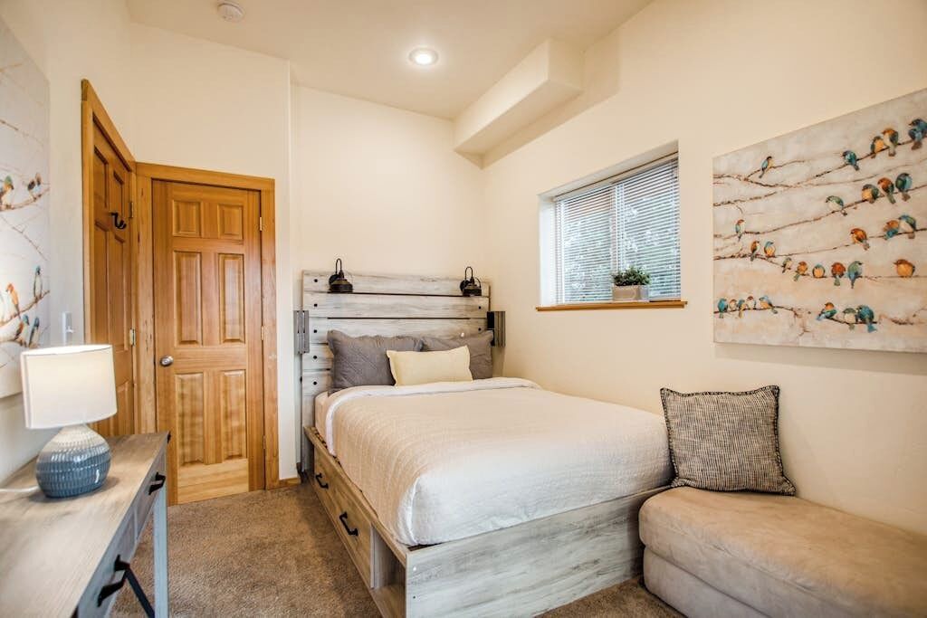 Photo of Bedroom in Sagle