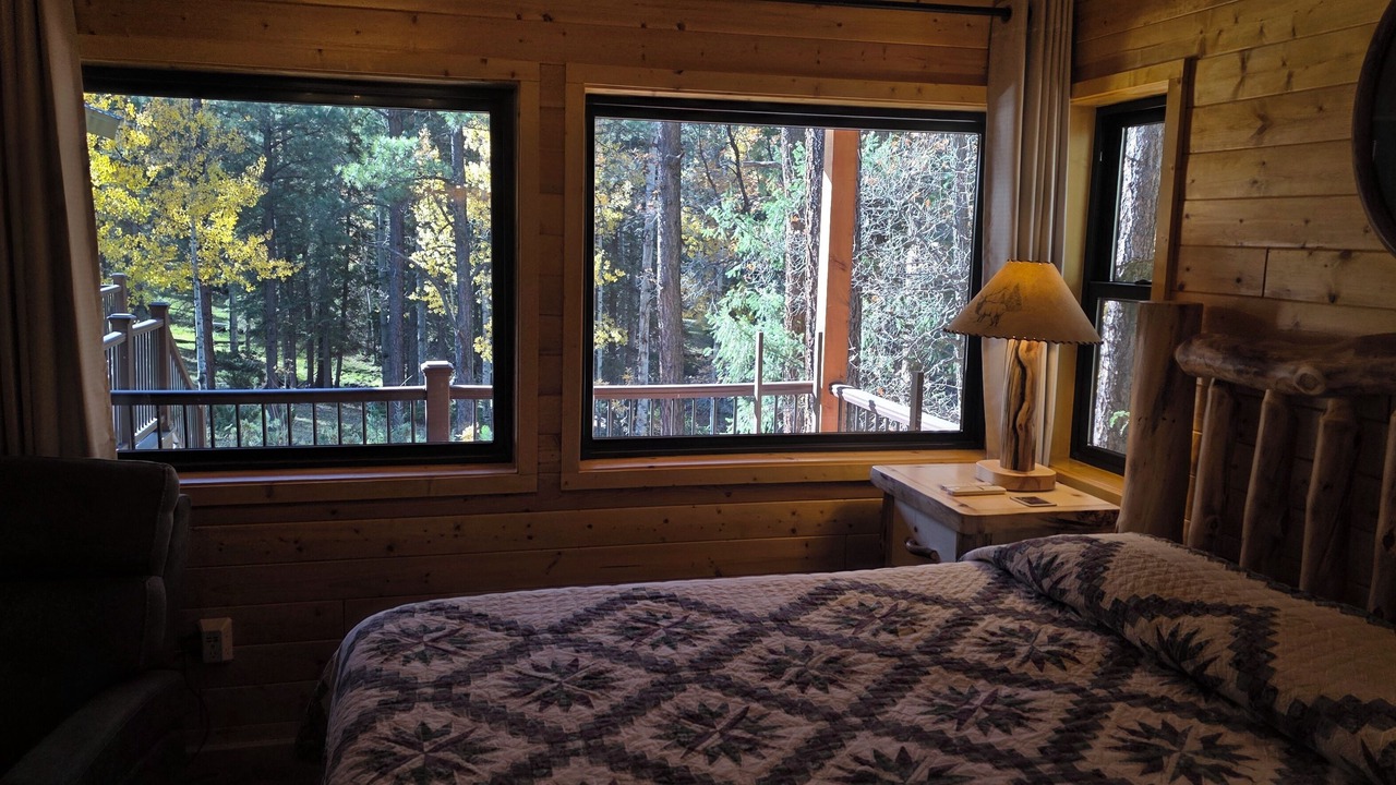 Photo of Bedroom in Alpine