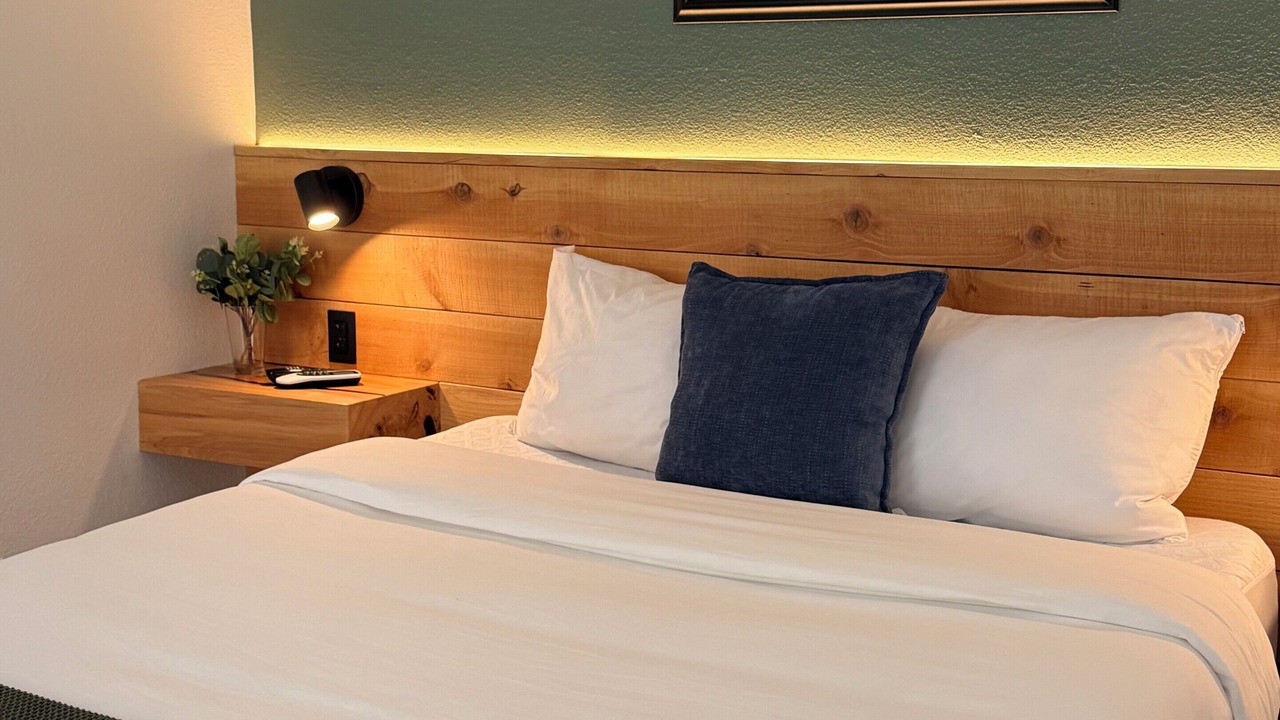 Photo of Bedroom in Yosemite Forks