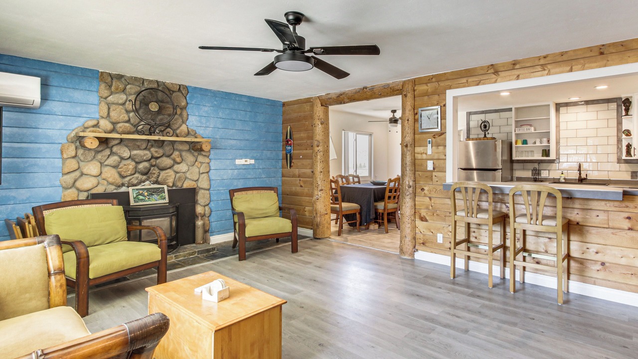 Photo of Livingroom in Sequoia National Forest