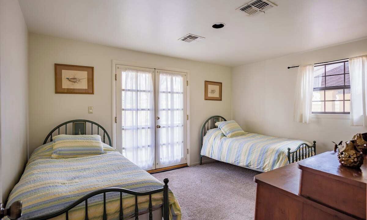 Photo of Bedroom in Lake Isabella
