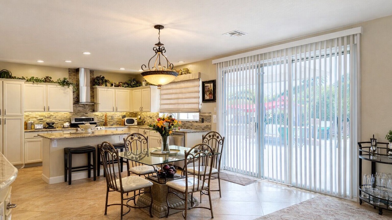 Photo of Outdoor in Estrella Vista