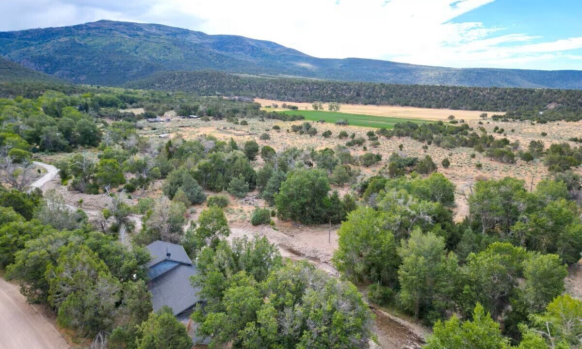 Photo of Outdoor in Beaver