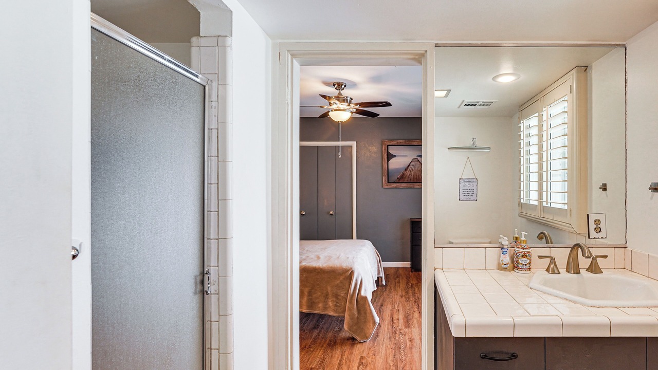 Photo of Bathroom in Village Grove