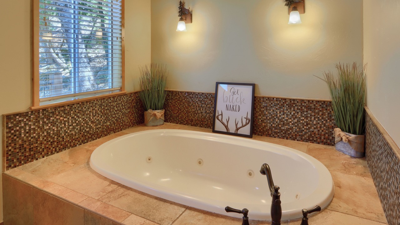 Photo of Bathroom in Bass Lake