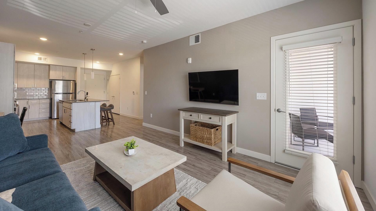 Photo of Livingroom in East Mesa