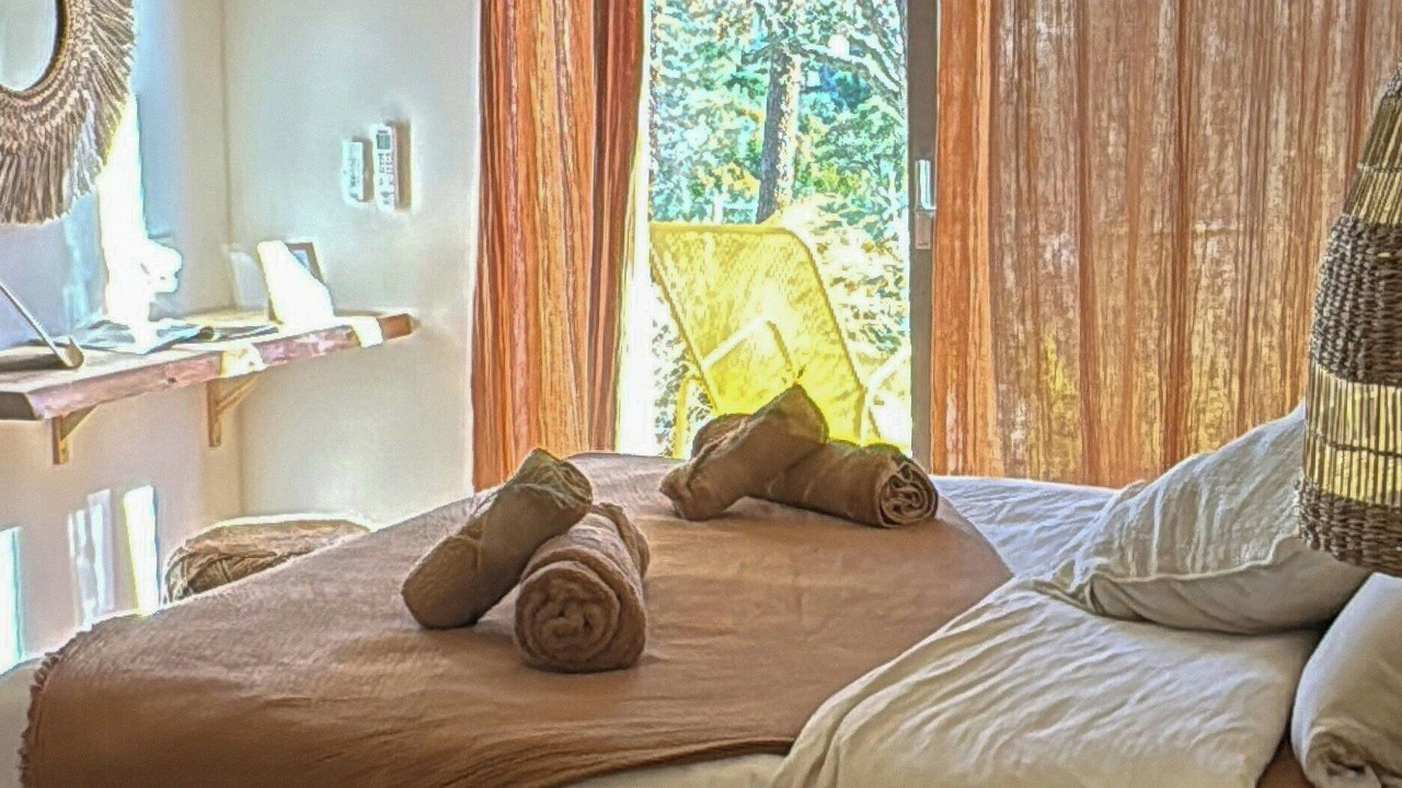 Photo of Bedroom in Lecci