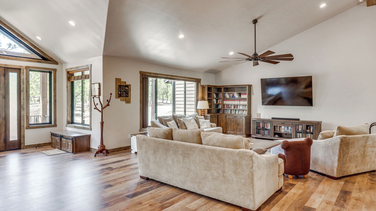 Photo of Livingroom in Lakeside