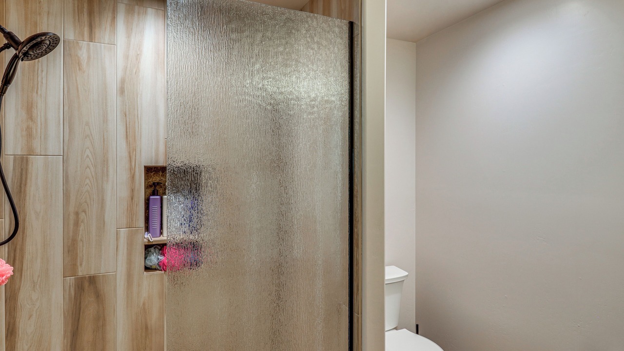 Photo of Bathroom in Lakeside