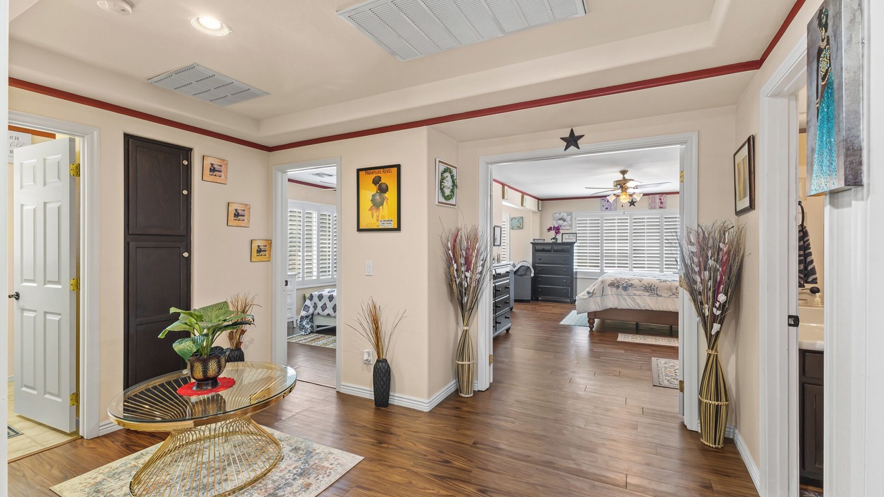 Photo of Bedroom in Litchfield Manor