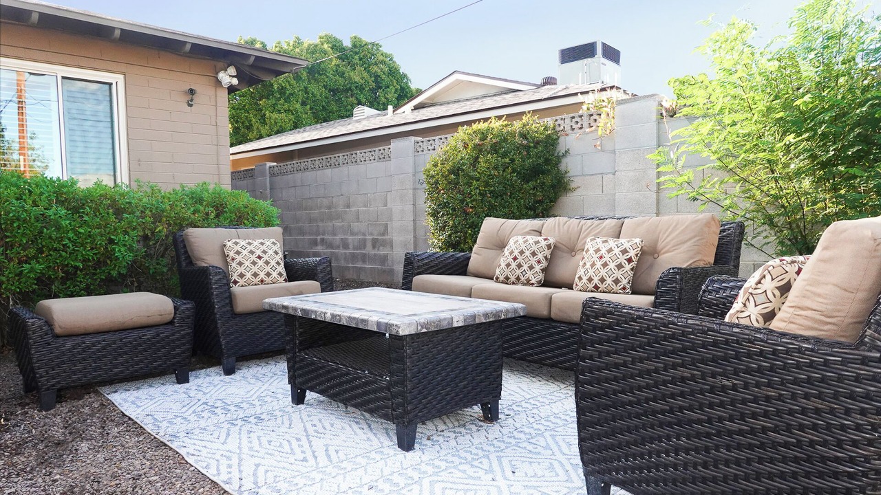 Photo of Patio Balcony in Village Grove