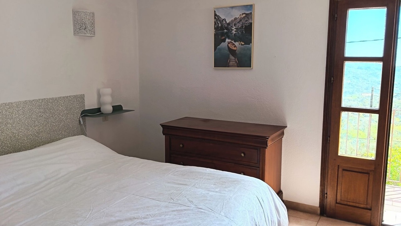 Photo of Bedroom in Conca