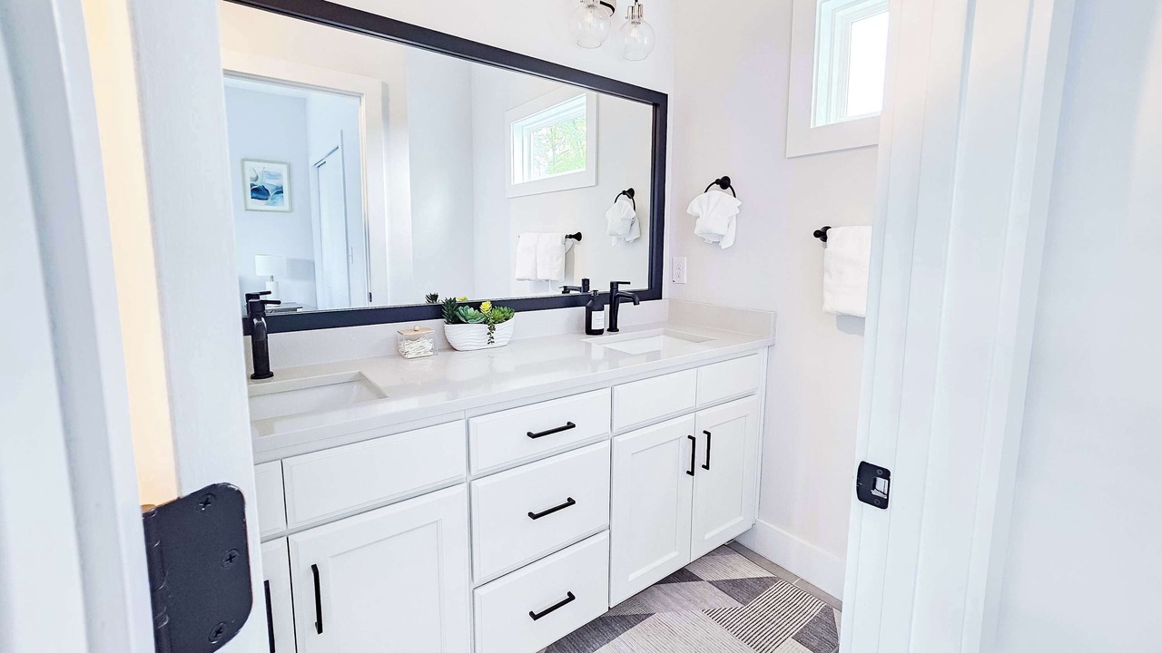 Photo of Bathroom in Hayes