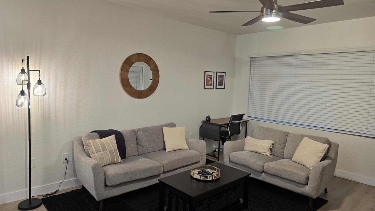 Photo of Livingroom in Pepper Ridge