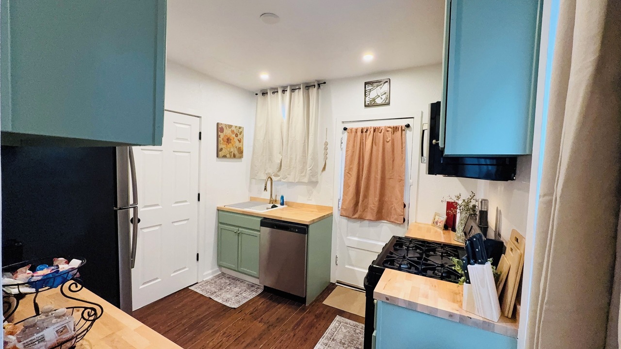 Photo of Kitchen in St. Bernard