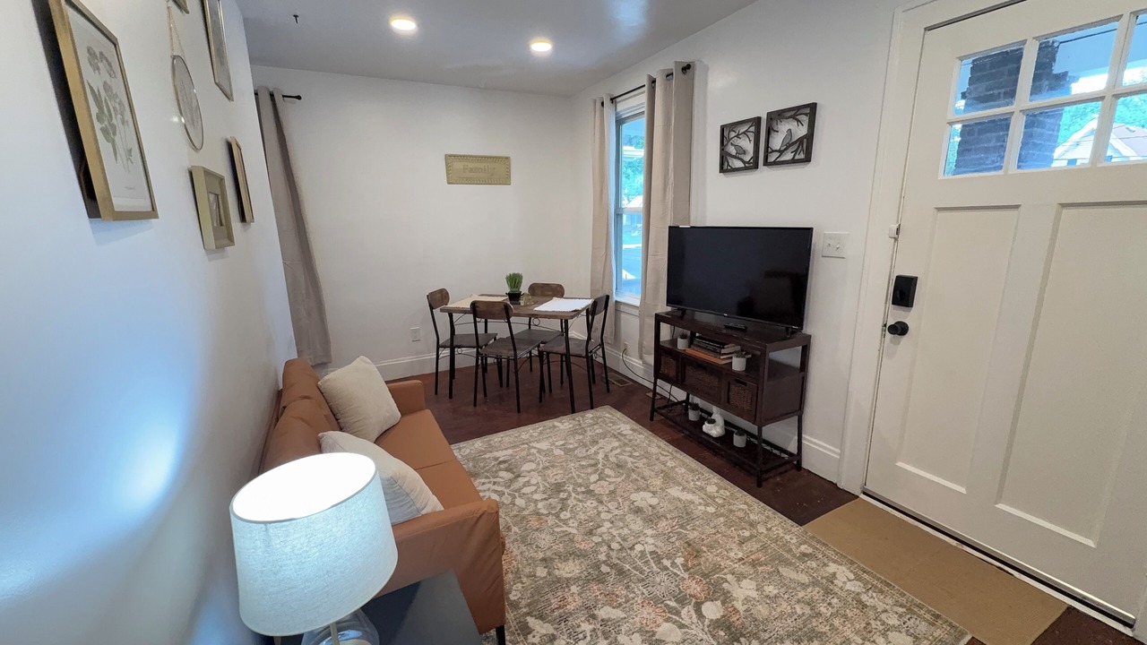 Photo of Livingroom in St. Bernard