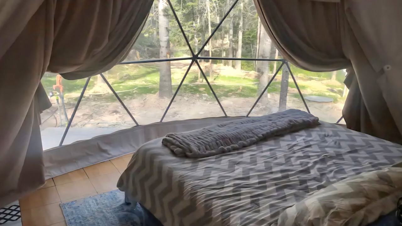 Photo of Bedroom in Clark Fork