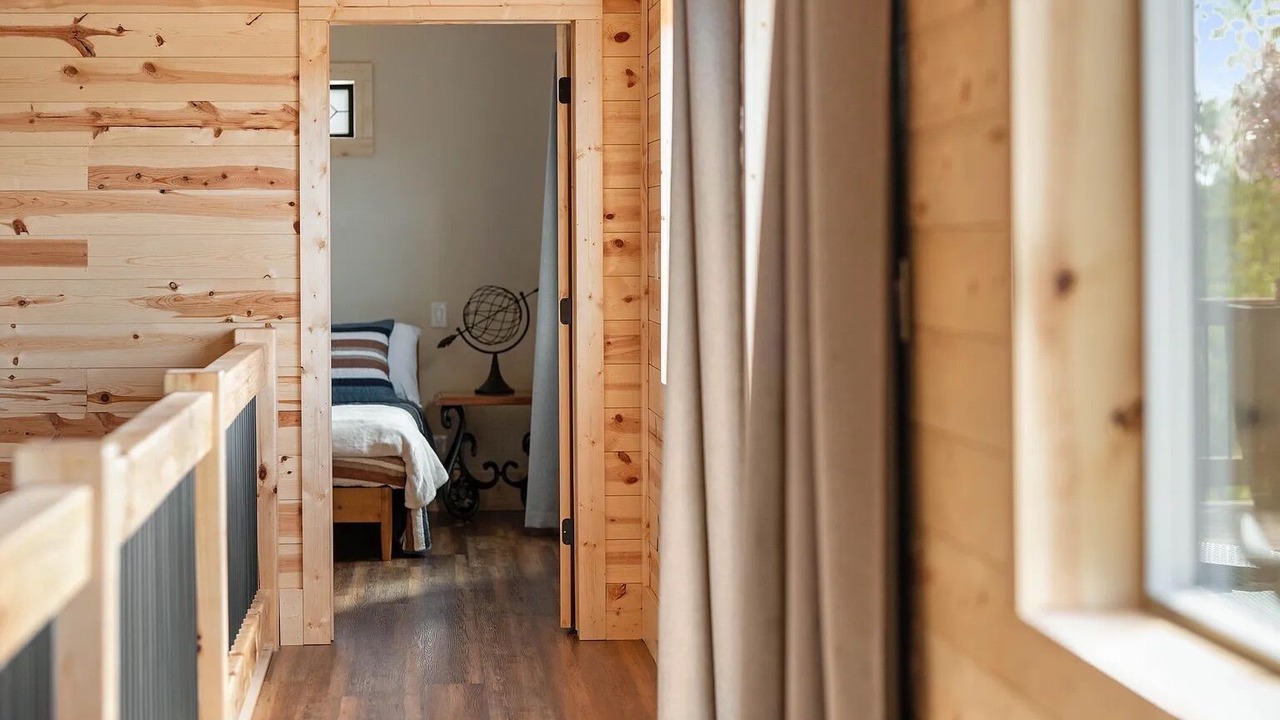 Photo of Bedroom in Frenchburg