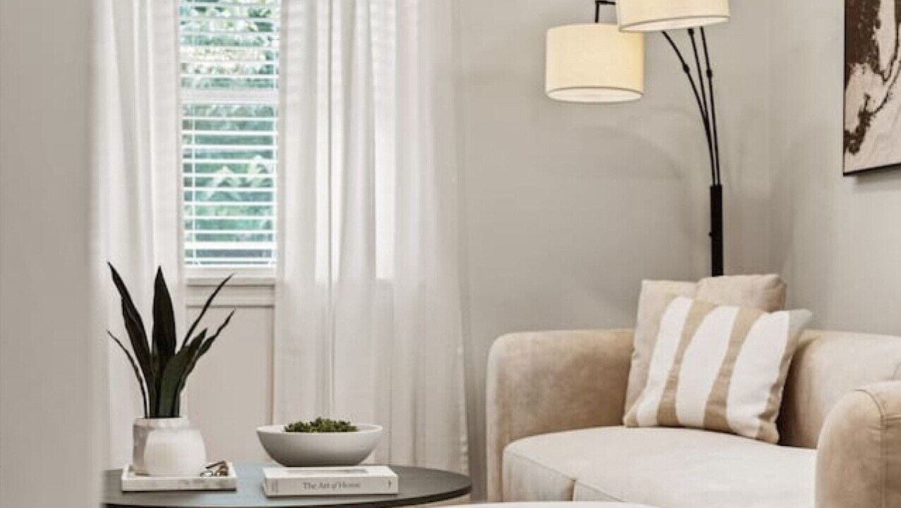 Photo of Livingroom in Grove City
