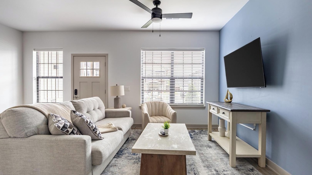 Photo of Livingroom in McCordsville