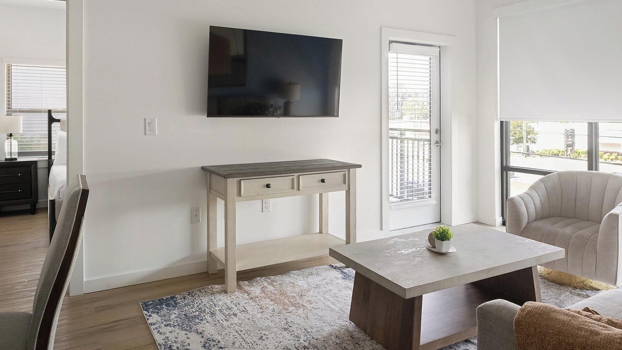 Photo of Livingroom in Chapel Hill